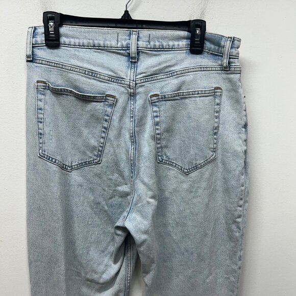 Abercrombie & Fitch Curve Love Slim Straight Ultra High Rise Jeans 31 Light Wash - Picture 7 of 9